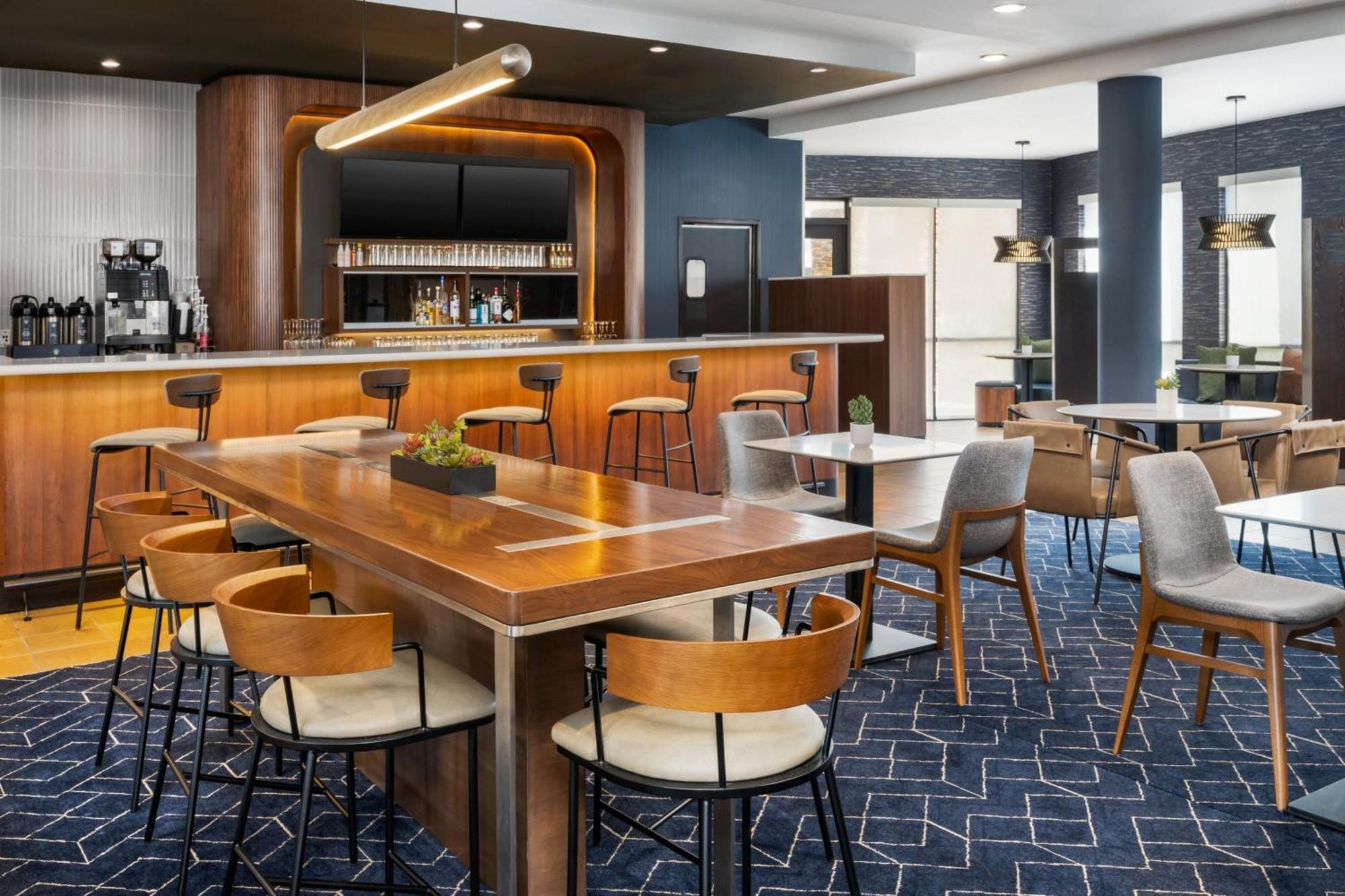 Hotel Courtyard By Marriott Auburn Exterior foto